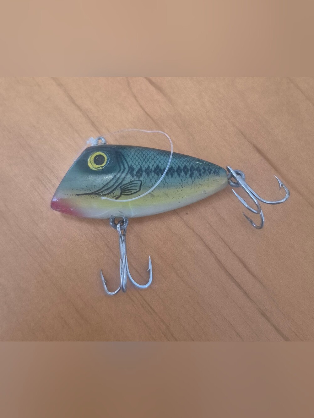 Vintage Wood Fishing Lure 2” Lipless Plug Red Nose Fish Pattern Treble Hooks
